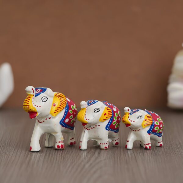 Vibrant Elephant Trio – Handcrafted Multicolor Animal Figurines for Stylish Home Decor - Image 2